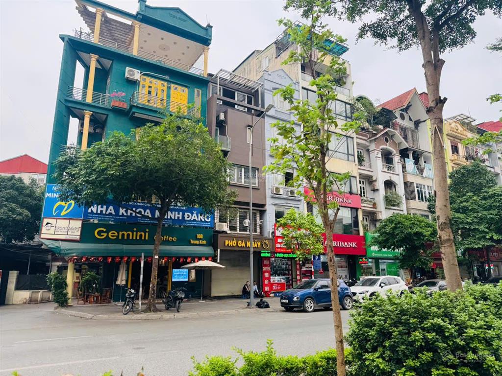 Bán gấp 80m2 đất phố trung kính đôi phân lô, ô tô tránh, 2 thoáng, xây văn phòng giá 28,8 tỷ