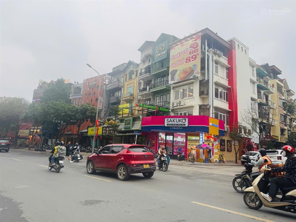 Chính chủ bán gấp tòa văn phòng phố vũ phạm hàm 90m2, thông sàn, kinh doanh giá 38.8 tỷ.