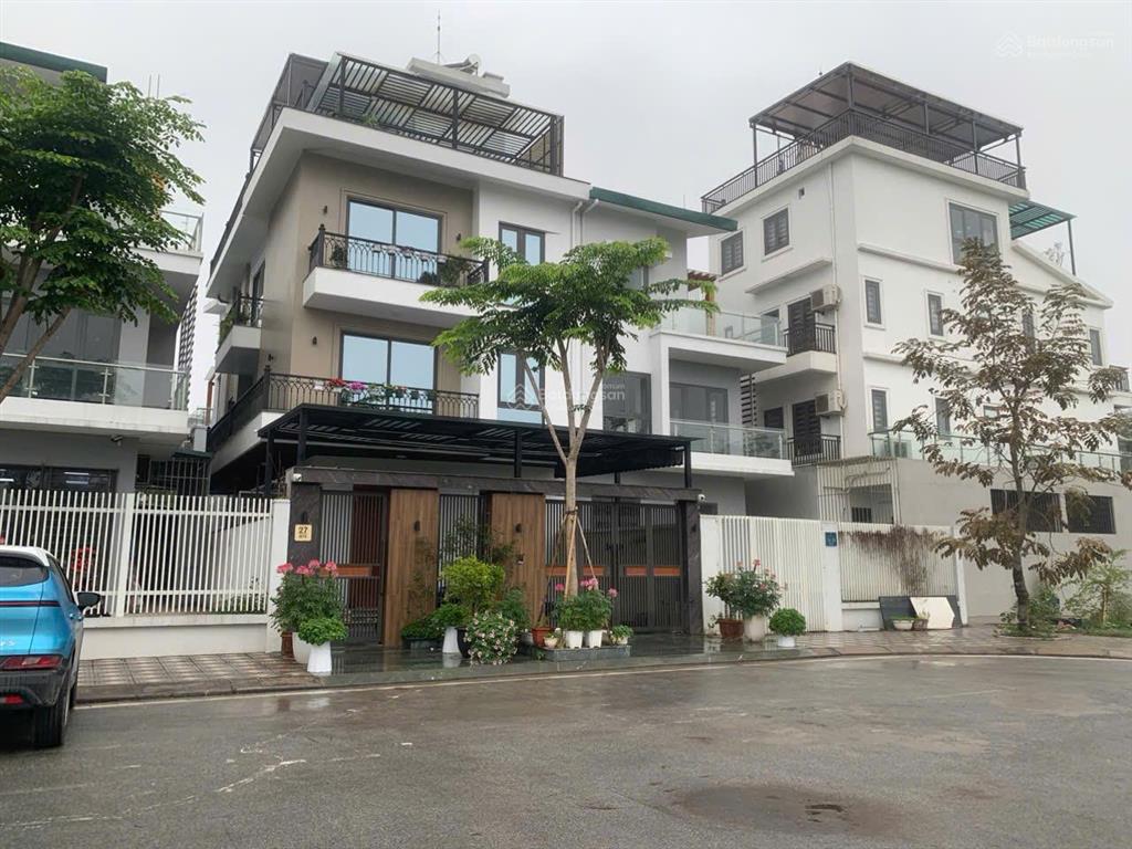 Chính chủ bán liền kề tasco  foresa xuân phương 100m2, 2 thoáng, vỉa hè rộng, kinh doanh giá 21 tỷ
