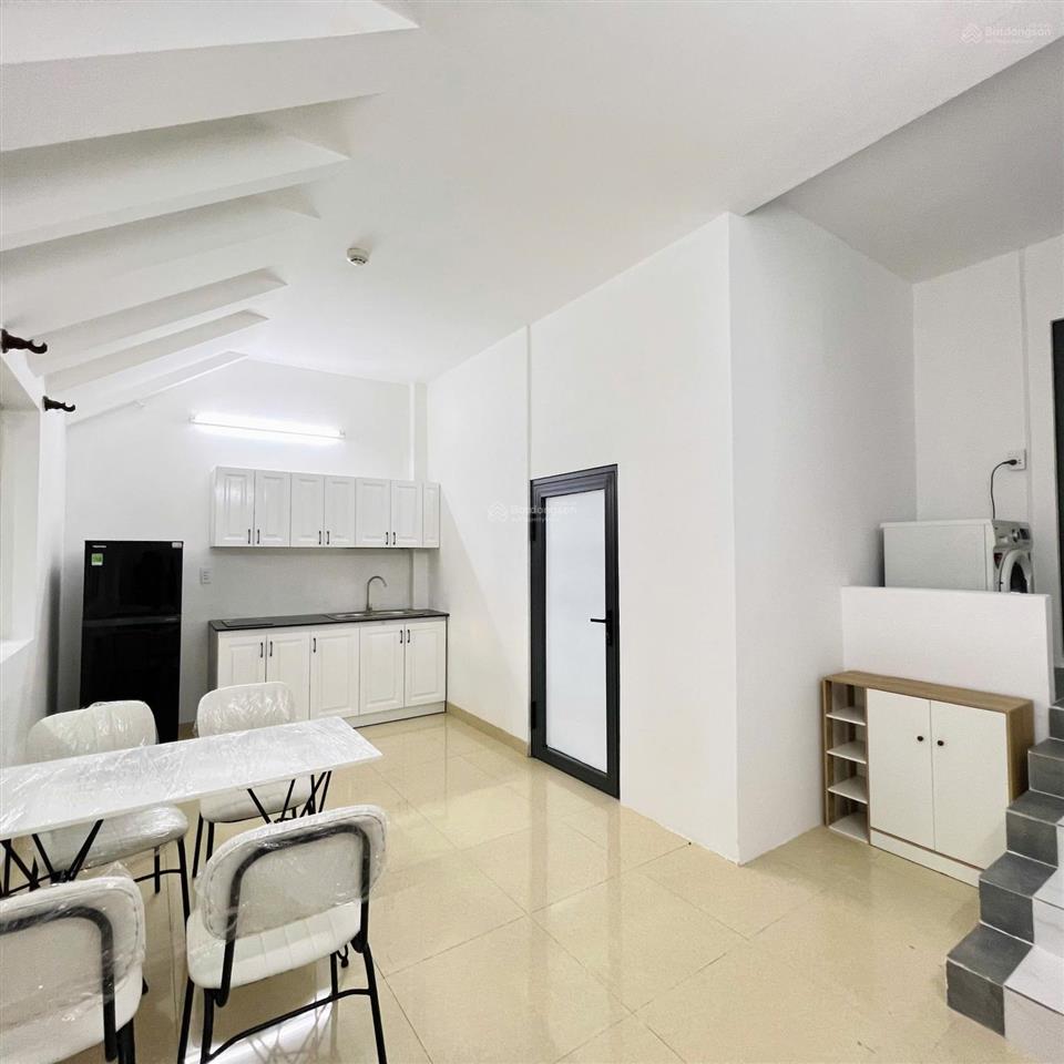 Căn hộ 1pn/studio có ban công, máy giặt riêng gần rmit,tdt