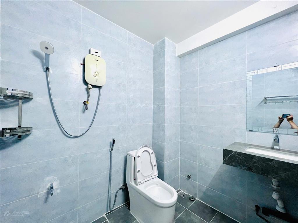 Căn hộ 1pn/studio có ban công, máy giặt riêng gần rmit,tdt