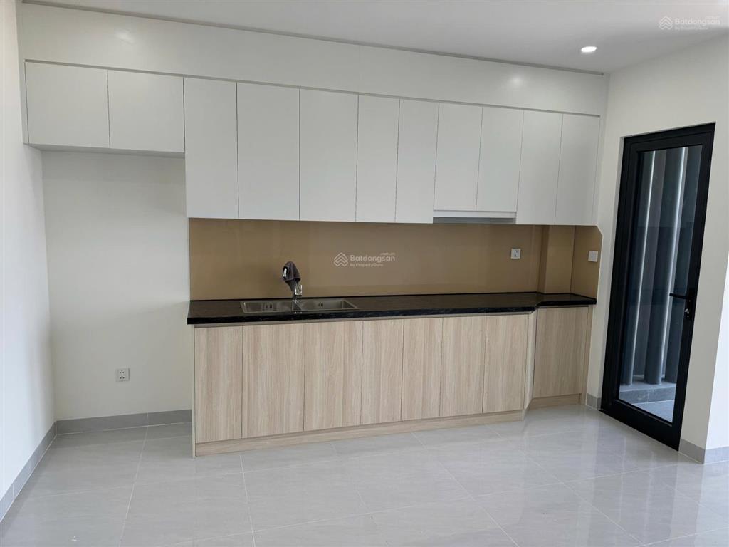 Cho thuê cc a&t sky garden giá 6 triệu, 2pn, 2wc cọc 1 tháng, miễn phí quản lý