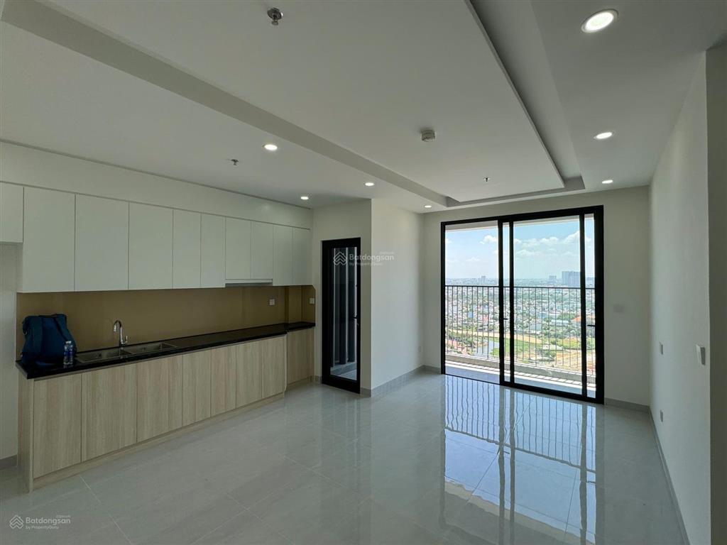 Cho thuê cc a&t sky garden giá 6 triệu, 2pn, 2wc cọc 1 tháng, miễn phí quản lý