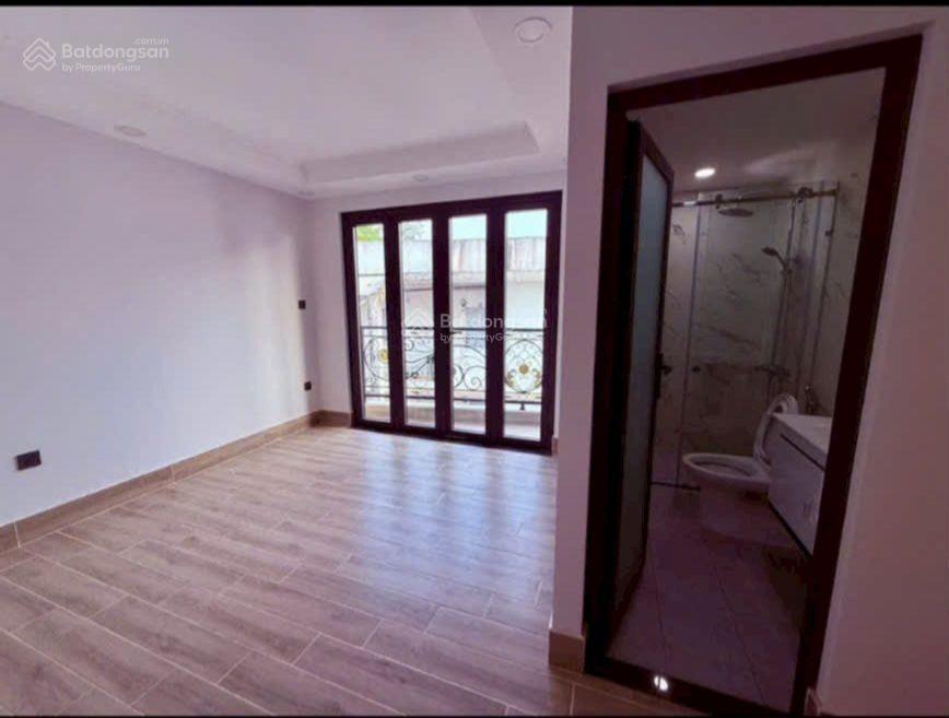 Bán nhà 1 trệt lửng 2 lầu tum sân thượng đường số 5 bình trưng tây quận 2 thủ đức