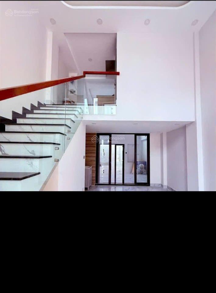 Bán nhà 1 trệt lửng 2 lầu tum sân thượng đường số 5 bình trưng tây quận 2 thủ đức