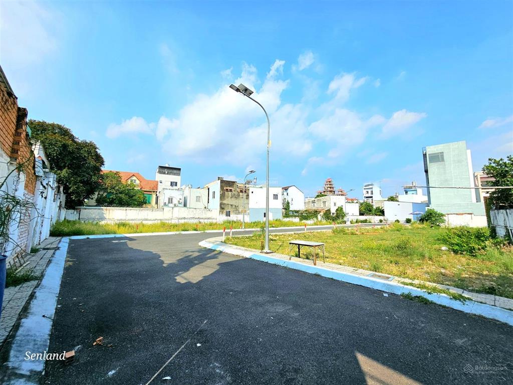 Chuyển nhượng nền đất ngang 5m trong khu compound, đường nhựa 9m phường bình trưng đông tp thủ đức