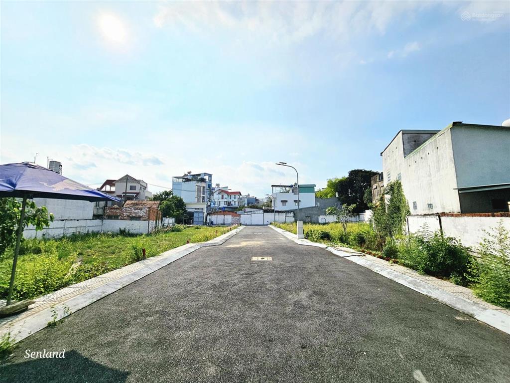 Chuyển nhượng nền đất ngang 5m trong khu compound, đường nhựa 9m phường bình trưng đông tp thủ đức