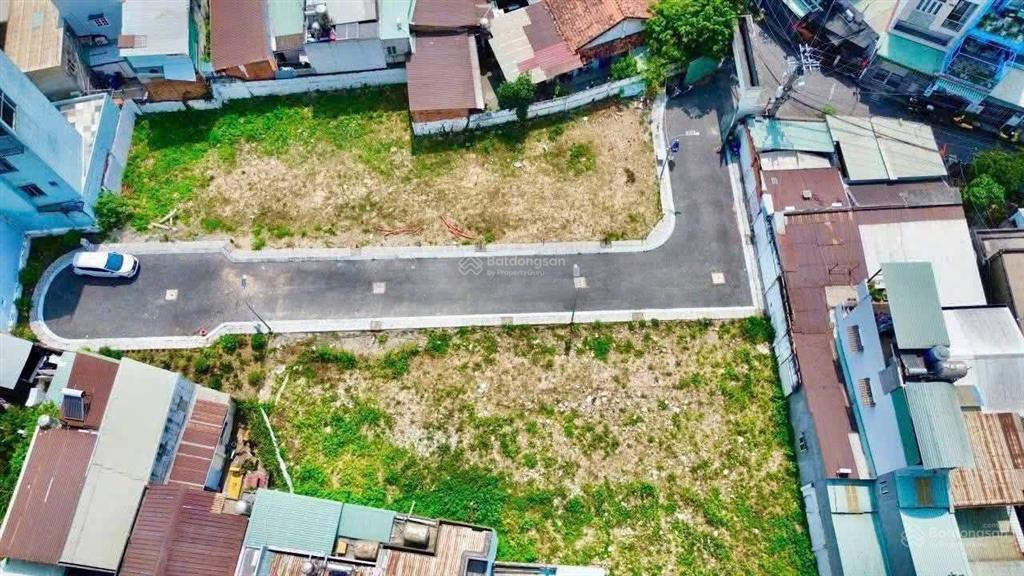 Chuyển nhượng nền đất ngang 5m trong khu compound, đường nhựa 9m phường bình trưng đông tp thủ đức