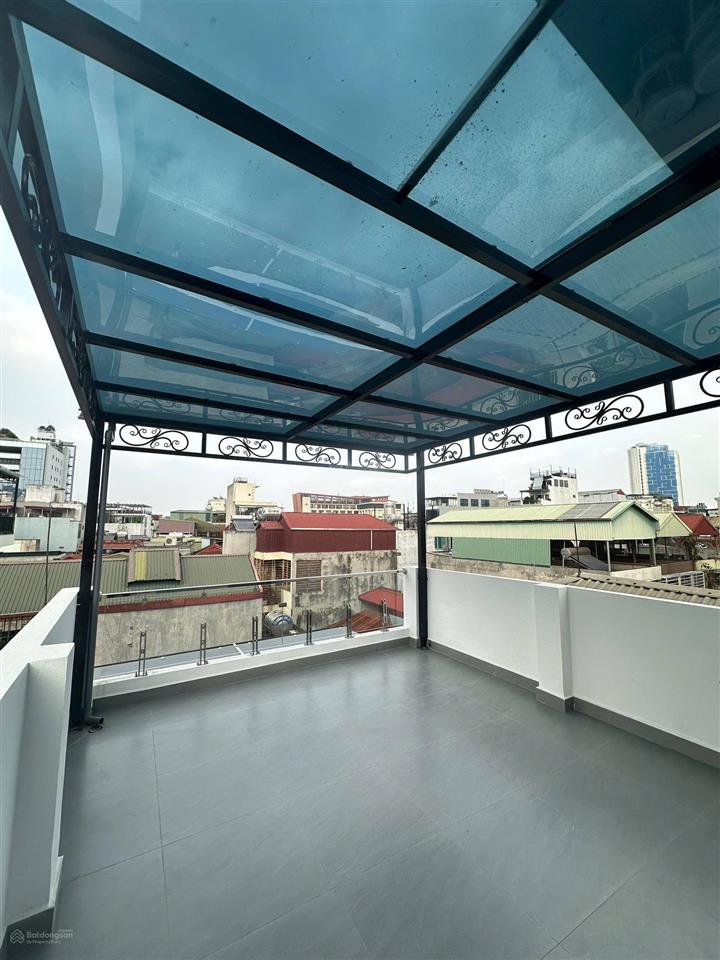 Bán nhà trung liệt đống đa 70m2 x 6 tầng thang máy, ô tô vào nhà, giá 25.5 tỷ