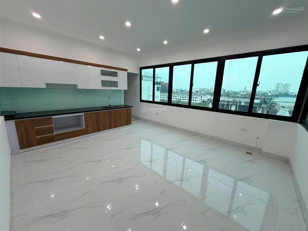 Phố đi bộ trịnh công sơn  view hồ tây  7 tầng thang máy  kinh doanh đỉnh cao