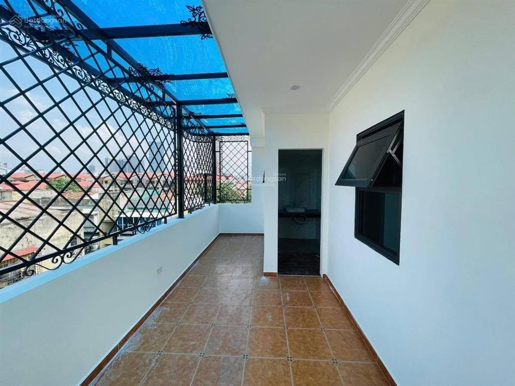 Building 8 tầng ba đình mặt tiền 7m ô tô tránh thang máy kinh doanh siêu dòng tiền