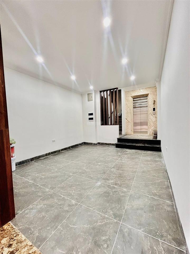 Nhà mới hào nam, đống đa ngõ thông, kinh doanh khủng, thang máy, 55m2*7t giá 23 tỷ