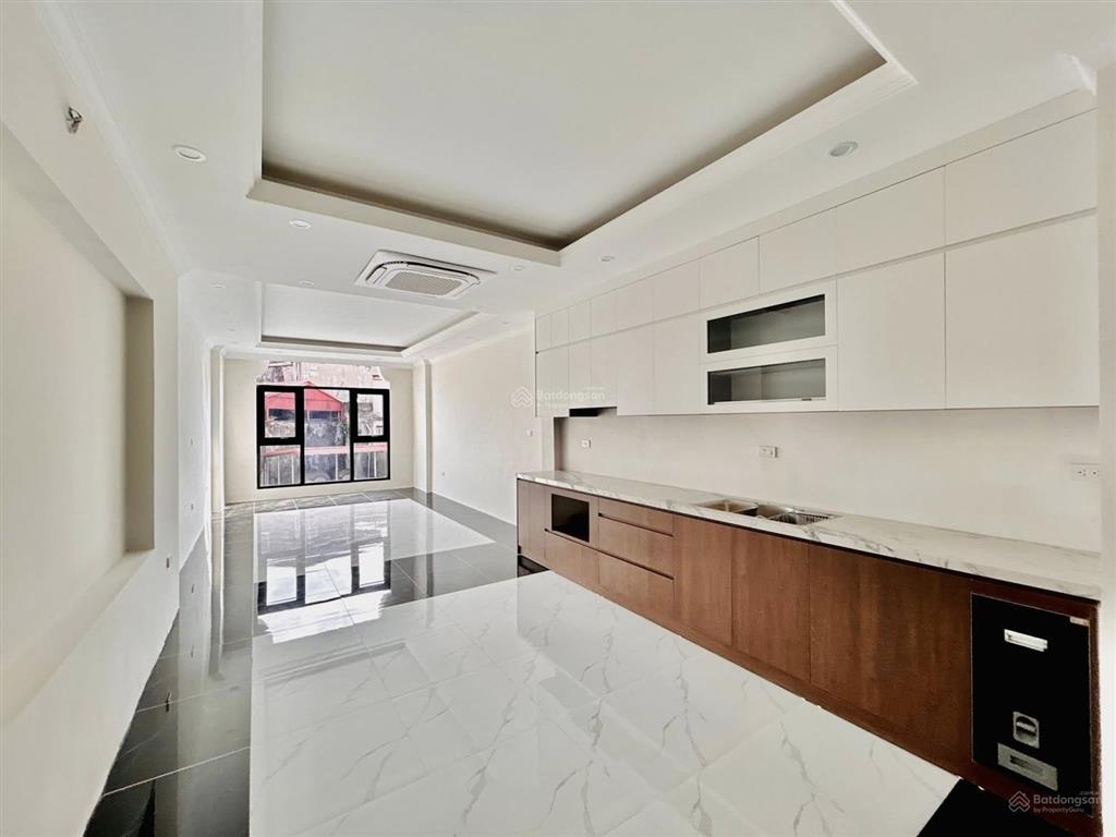 Nhà mới hào nam, đống đa ngõ thông, kinh doanh khủng, thang máy, 55m2*7t giá 23 tỷ