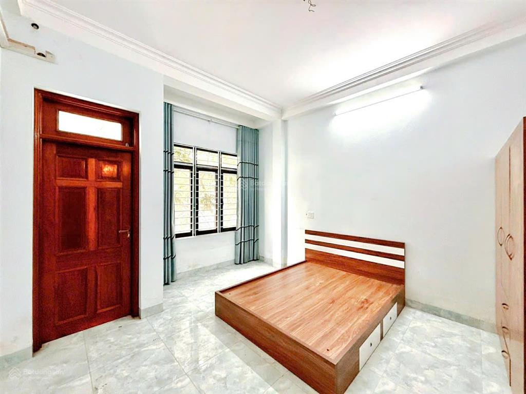 Hàng hiếm! nhà 5 tầng mặt phố  kinh doanh  ô tô tránh  thu nhập ổn định