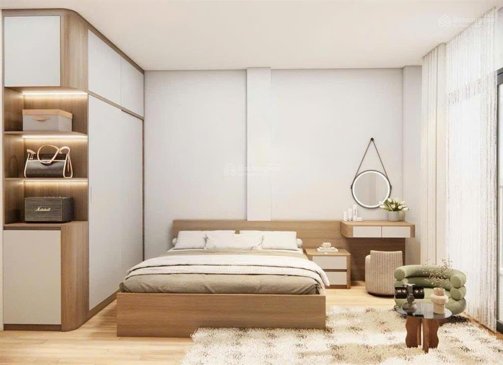 Bán nhà mới phố chợ khâm thiên, đống đa ô tô tr, kinh doanh, thang máy, 50m2 x 8t, giá 23 tỷ