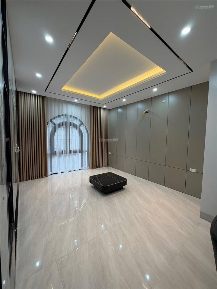 Bán nhà mới trung kính, quận cầu giấy 70m2 x 8 tầng thang máy, ô tô 7 chỗ vào nhà  29.8 tỷ