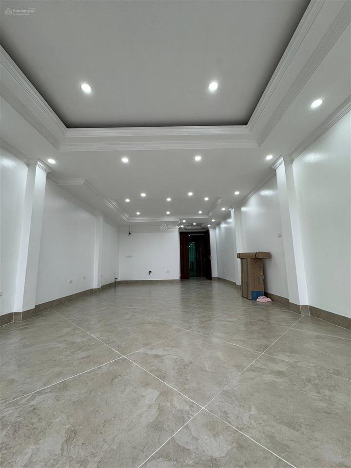 Bán liền kề tổng cục v tân triều, thanh trì ô tô tránh, vỉa hè, thang máy, 65m2 x 7t, giá 21.3 tỷ
