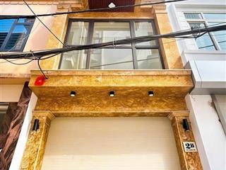Bán nhà mới đường 800a, cầu giấy 50m2x7t thang máy, ô tô tránh, thông  26,8 tỷ