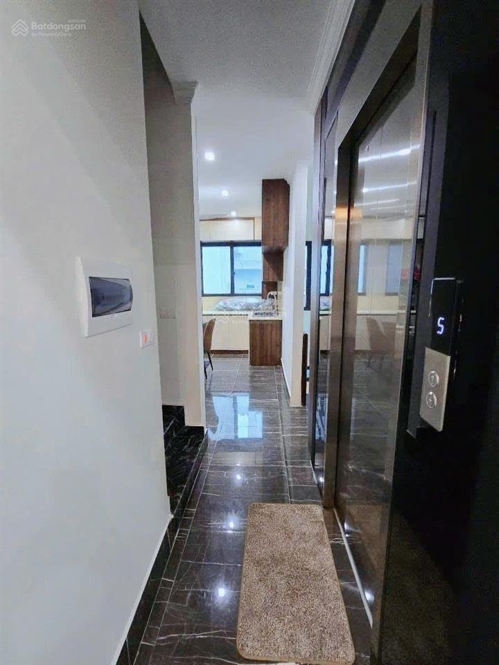 Bán nhà mới siêu đẹp phố dương quảng hàm, cầu giấy 50m2x7t thang máy, ô tô vào  22,8 tỷ