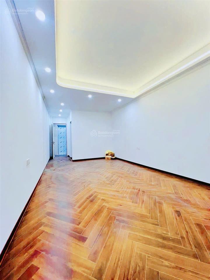 Bán nhà mới trường chinh, đống đa 46m2x8t thang máy, ô tô tránh, thông, vỉa hè, kinh doanh, 19.5 tỷ