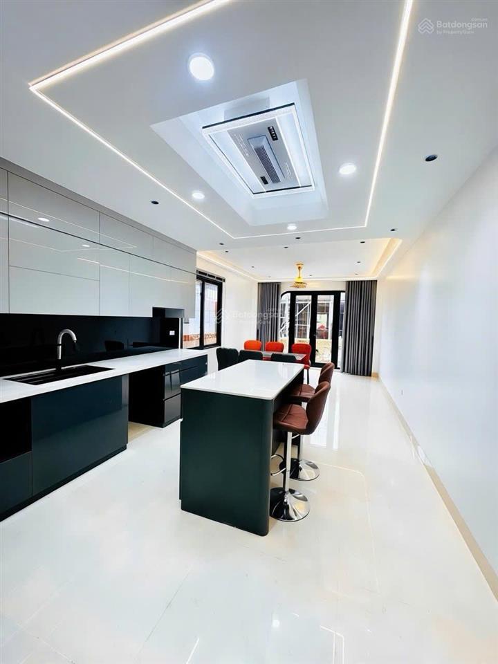 Bán nhà mới ngã tư sở, thang máy, kinh doanh, ô tô tránh, vỉa hè, 55m2*8t giá 28.5 tỷ, thanh xuân