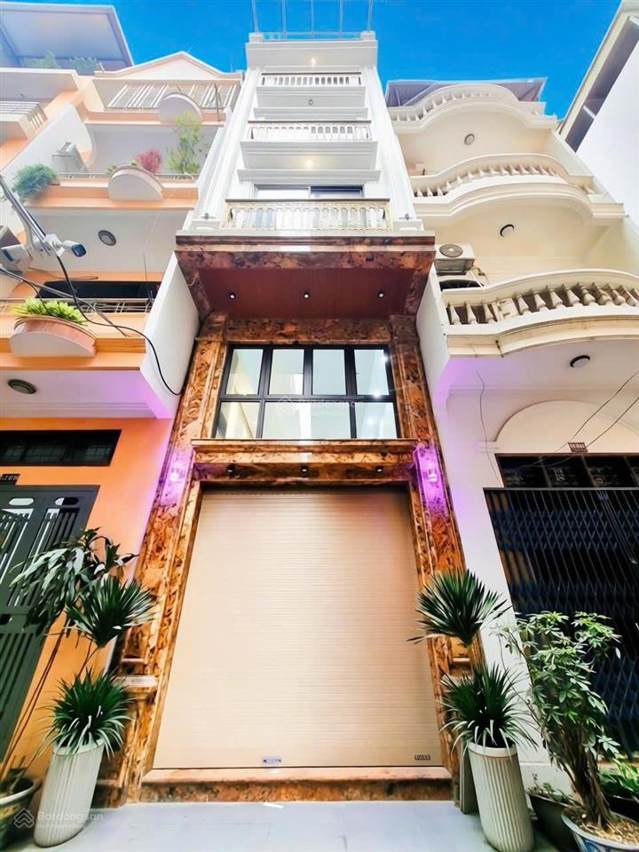 Bán nhà mới trần quốc hoàn, cầu giấy 45m2x7t thang máy, ô tô tránh, vỉa hè chỉ 21 tỷ