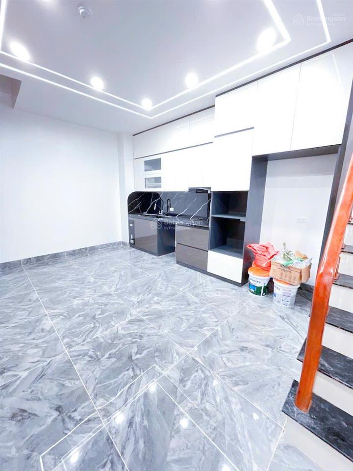 Bán nhà mới tam trinh, hoàng mai 65m2 x 6t thang máy  ô tô vào  kinh doanh  giá 22 tỷ