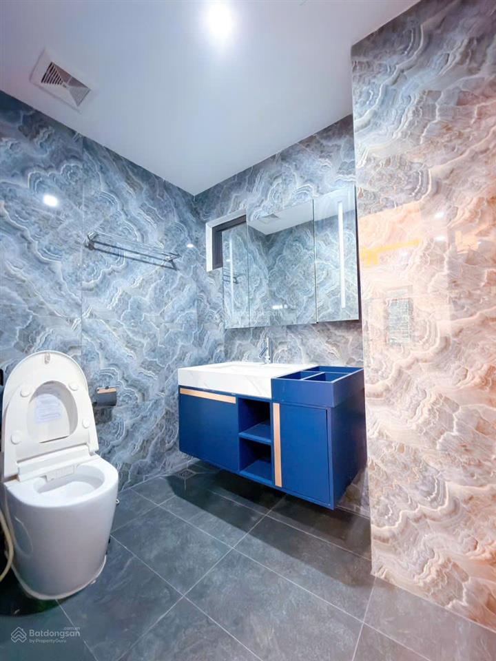 Bán nhà mới đội nhân, ba đình  45m2 x 7 tầng thang máy  ô tô vào  giá 24.5 tỷ