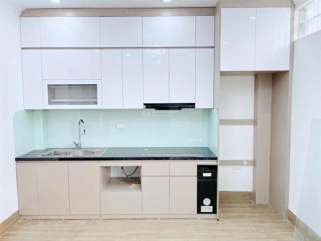 Bán nhà văn cao, ba đình 55m2 6t thang máy ô tô vf3 vào 2 mặt thoáng gần hồ tây 19.5 tỷ