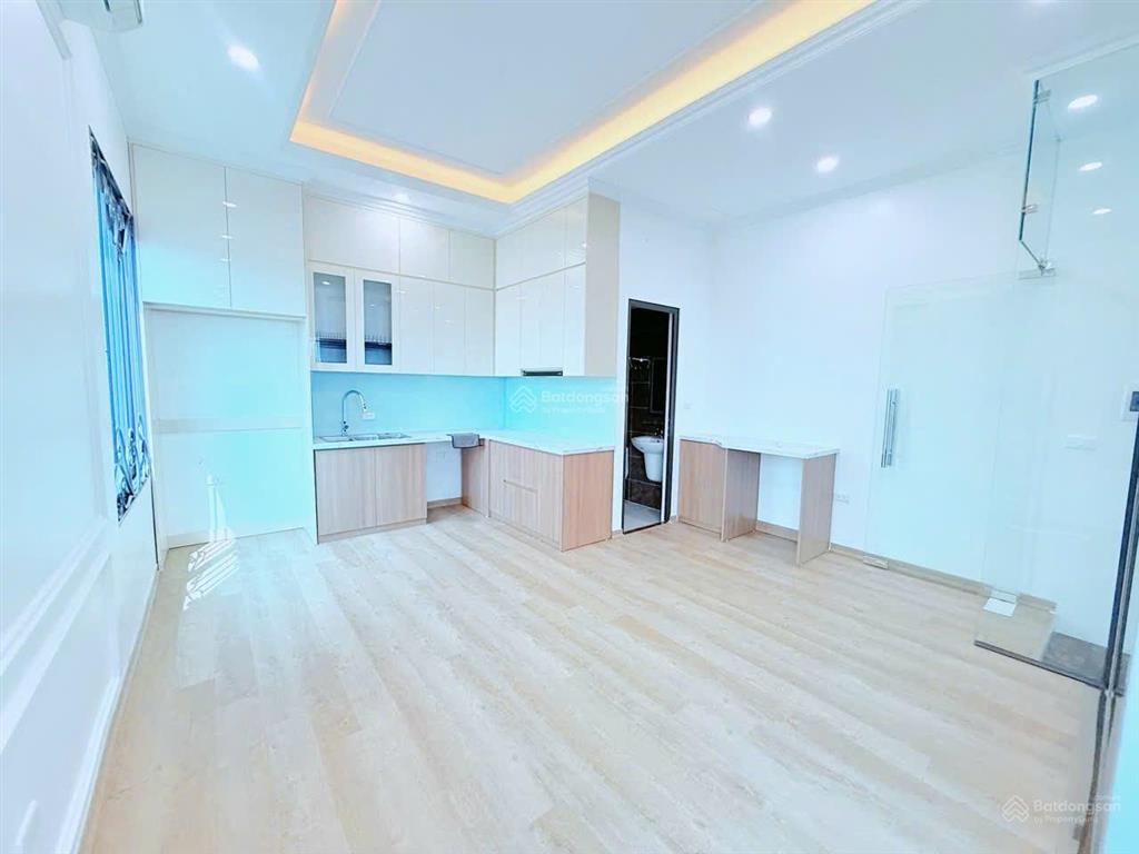 Bán nhà ô tô tránh, vỉa hè, phố trần vỹ, cầu giấy, 65m2*6t thang máy, vỉa hè 27.5 tỷ