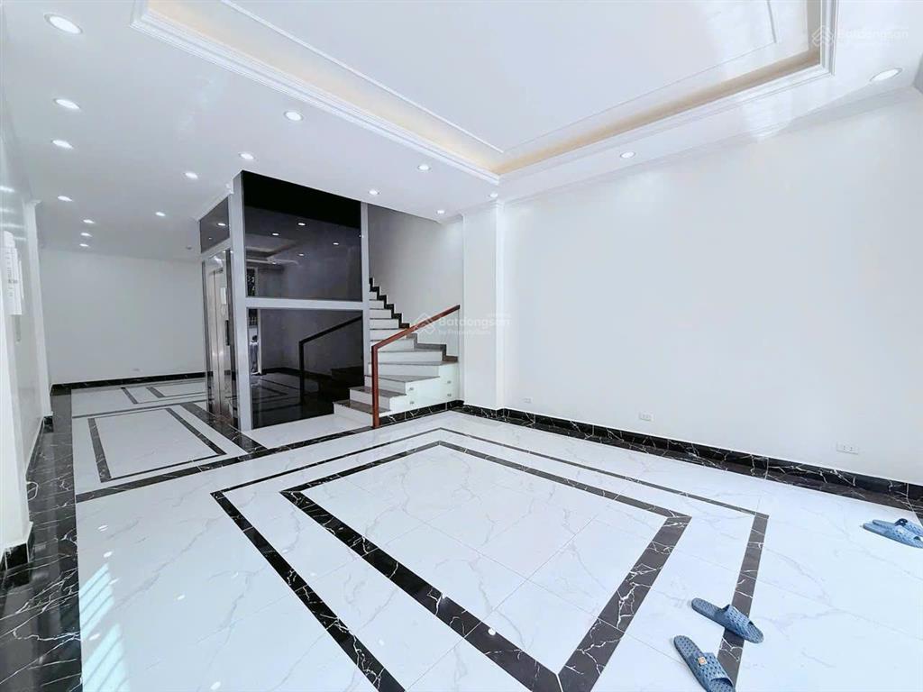 Bán nhà ô tô tránh, vỉa hè, phố trần vỹ, cầu giấy, 65m2*6t thang máy, vỉa hè 27.5 tỷ