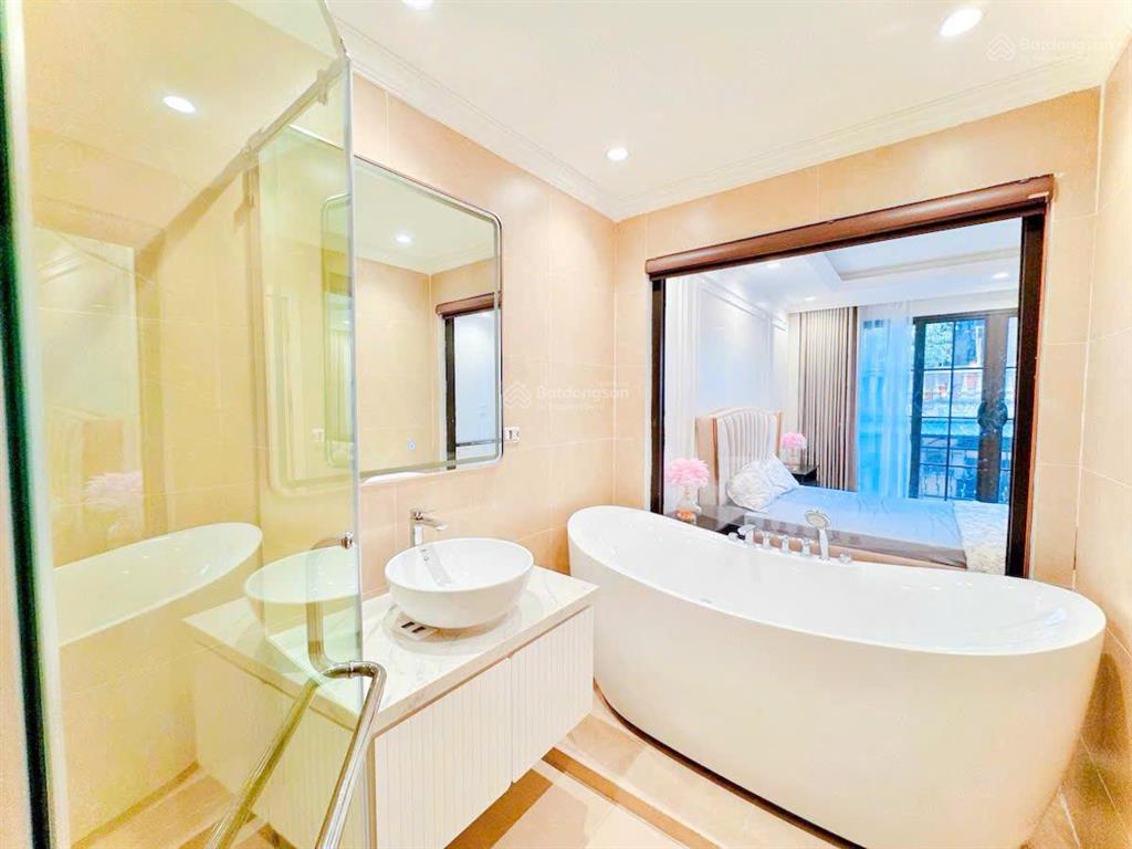 Bán nhà mới 7 tầng thang máy, cạnh kđt đền lừ, ô tô tránh  45m2x7t, giá 20.5 tỷ hoàng mai