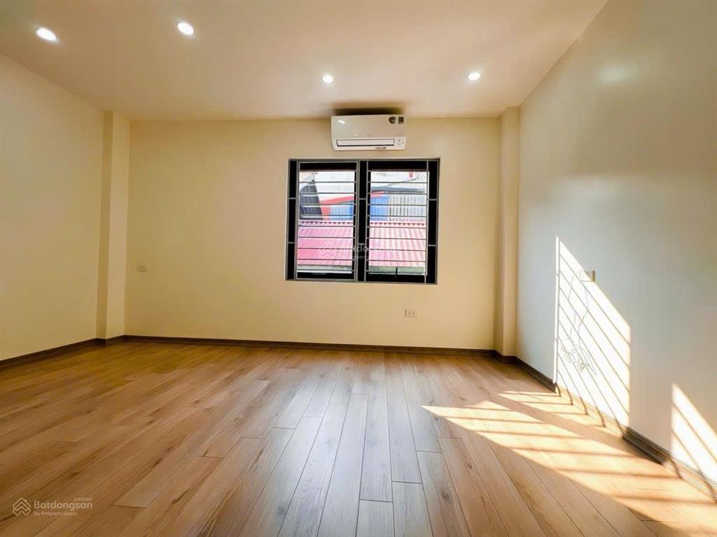 Bán nhà phân lô kim đồng, hoàng mai 60m2x7t thang máy, 2 thoáng, vỉa hè  29,5 tỷ
