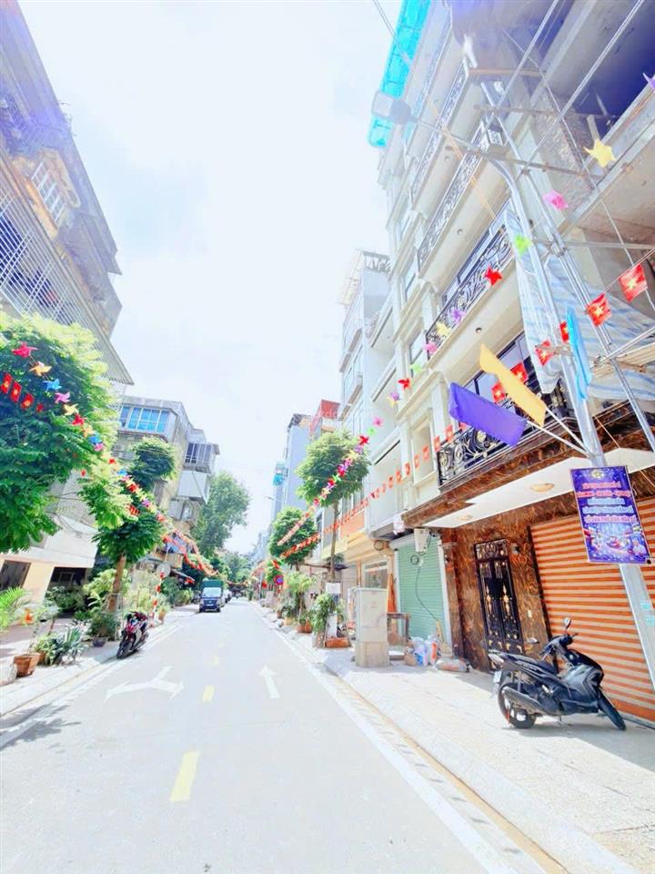 Bán nhà đường bưởi, vĩnh phúc, ba đình 50m² 8t, thang máy, mt 7m, ô tô tránh kinh doanh 34.5 tỷ