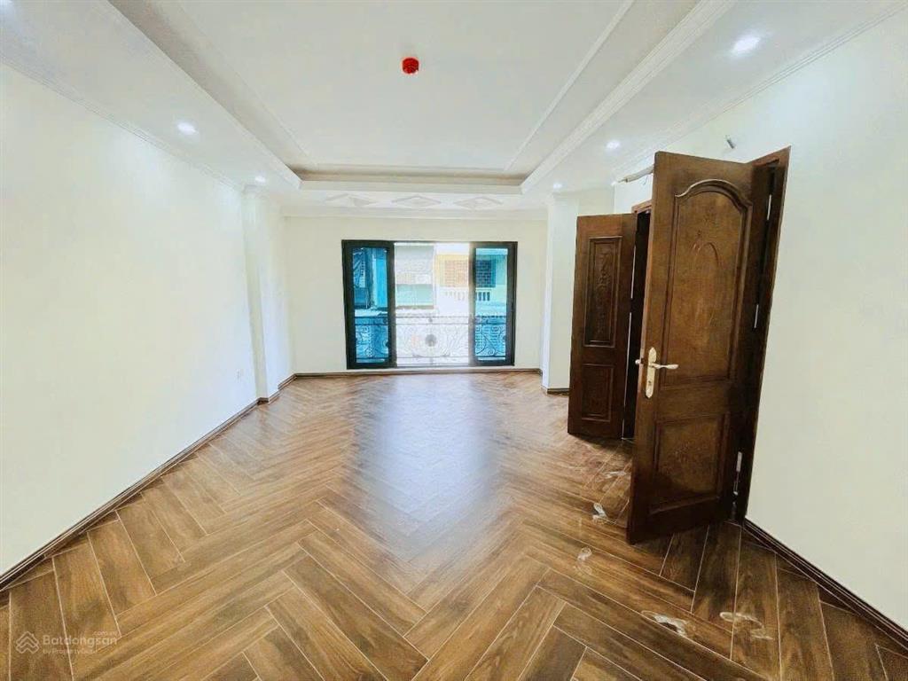 Bán nhà đường bưởi, vĩnh phúc, ba đình 50m² 8t, thang máy, mt 7m, ô tô tránh kinh doanh 34.5 tỷ