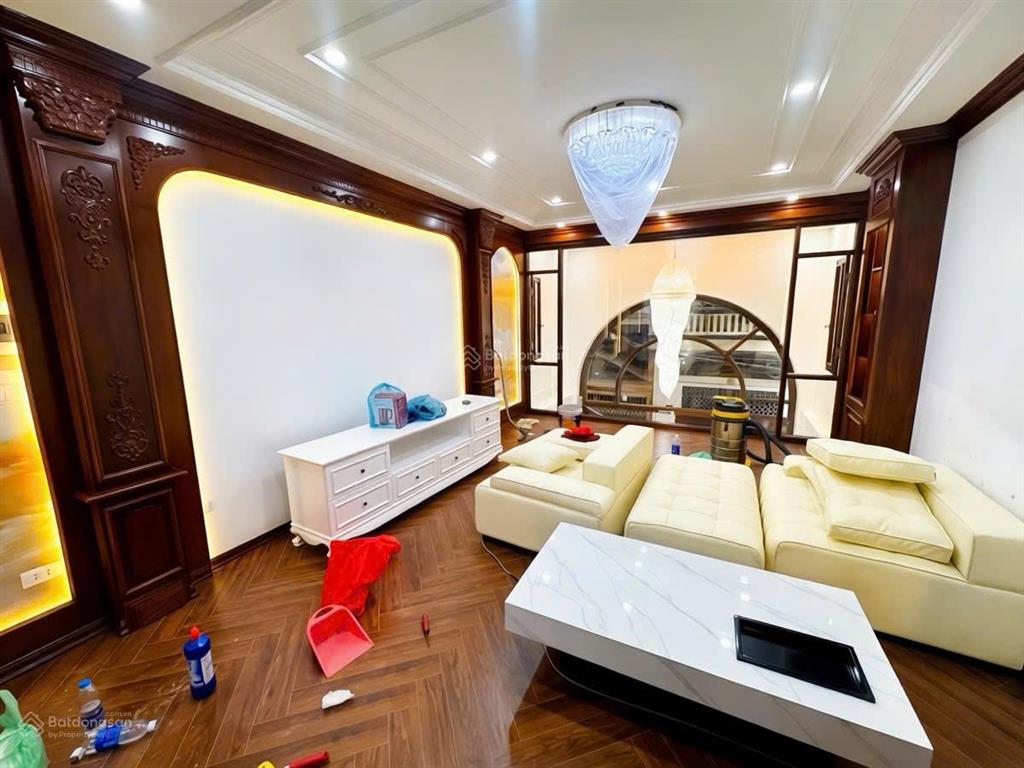 Bán nhà mới ô tô vào, thang máy, 10m ra phố hoàng văn thái, 50m2*8t chỉ 23.5 tỷ, thanh xuân
