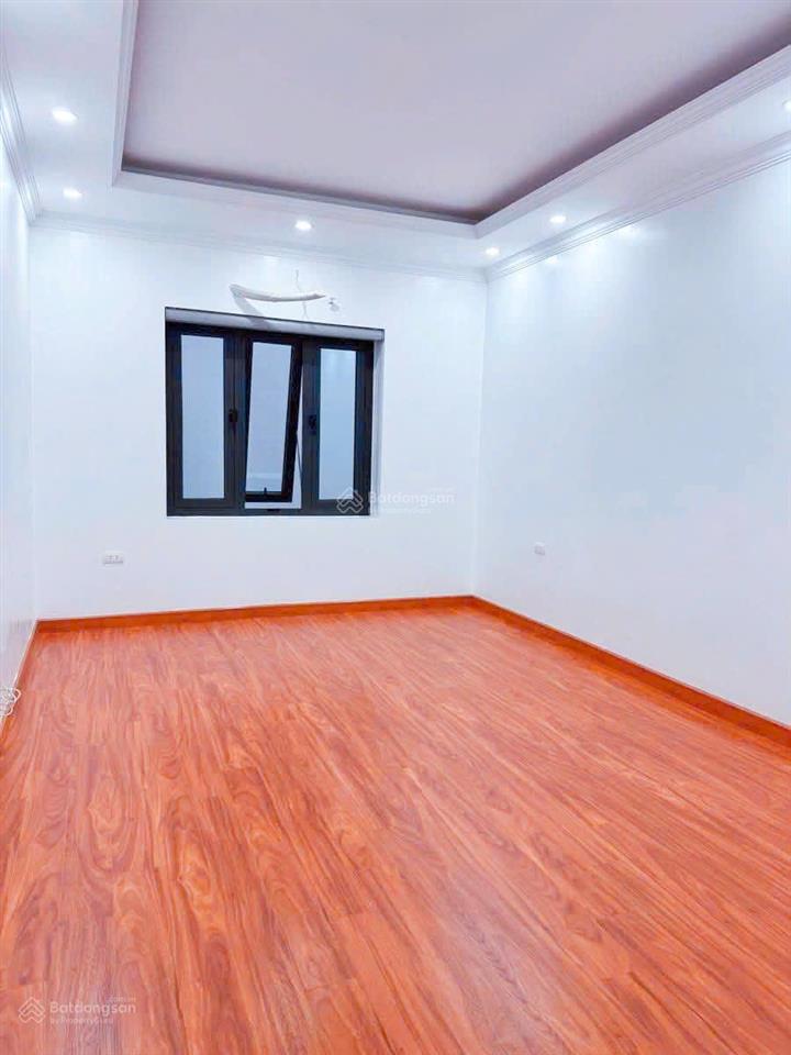 Bán nhà giáp bát hoàng mai 80m2 x 5t thang máy, kinh doanh khủng, ô tô, vỉa hè giá 23.5 tỷ