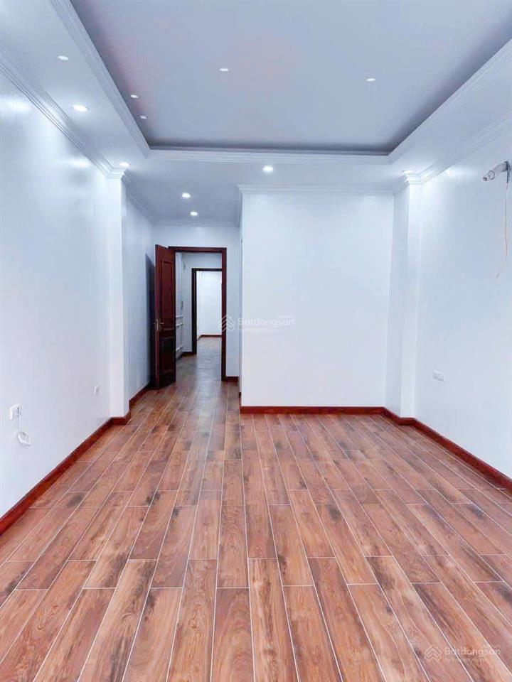 Bán nhà giáp bát hoàng mai 80m2 x 5t thang máy, kinh doanh khủng, ô tô, vỉa hè giá 23.5 tỷ