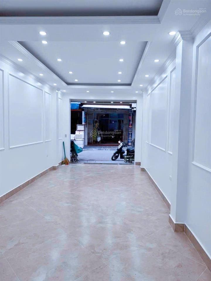 Bán nhà giáp bát hoàng mai 80m2 x 5t thang máy, kinh doanh khủng, ô tô, vỉa hè giá 23.5 tỷ