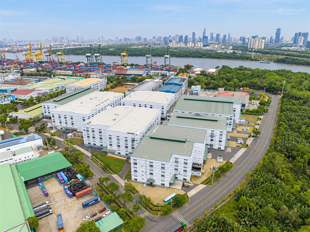 Xưởng & kho tại tp.hcm | triển khai sản xuất và lưu trữ hàng hóa trong cùng khu tân thuận