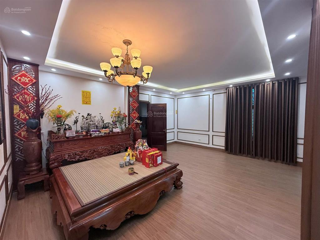 Bán nhà 3 tầng mặt phố phan chu trinh, vĩnh phúc giá tot, 170m2, 8m mặt tiền