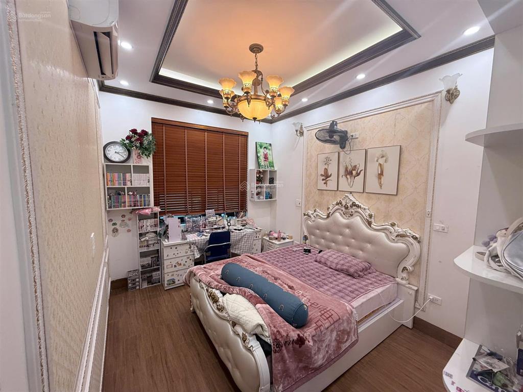 Bán nhà 3 tầng mặt phố phan chu trinh, vĩnh phúc giá tot, 170m2, 8m mặt tiền