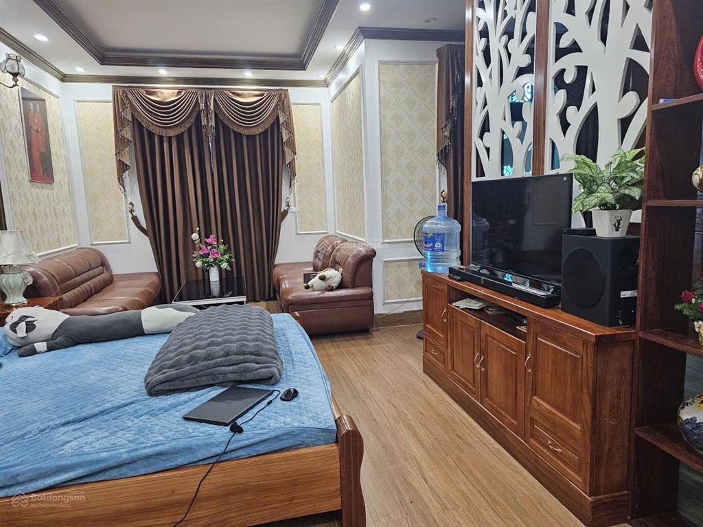 Bán nhà 3 tầng mặt phố phan chu trinh, vĩnh phúc giá tot, 170m2, 8m mặt tiền