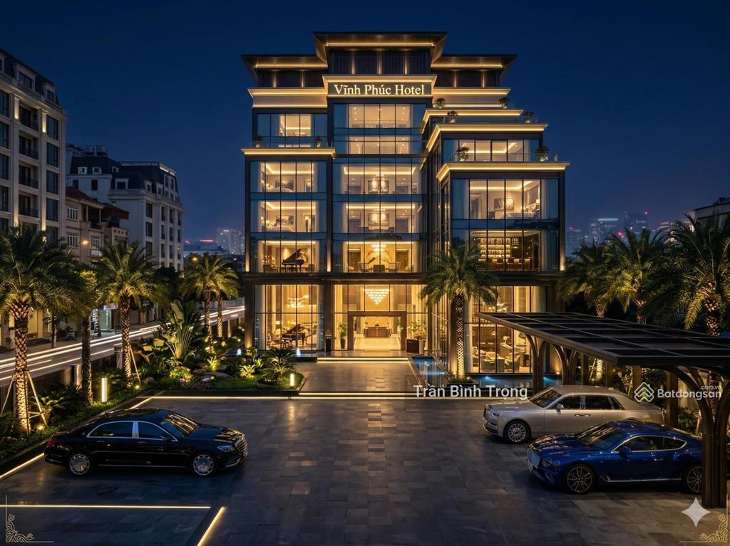 Cho thuê khách sạn mặt phố đường hùng vương, giá 65 triệu, 2500 m2, 30pn, 30wc, 8 tầng