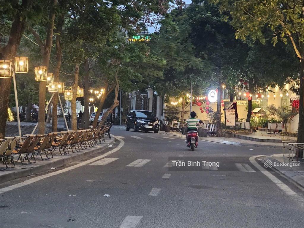 Bán siêu phẩm 500m2 view hồ 30m mặt tiền, giá nhỉnh 70 tỷ, vĩnh yên, vĩnh phúc, hàng cực hiếm