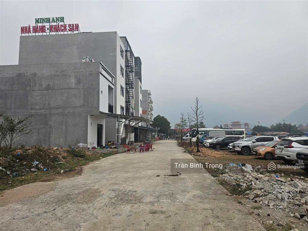 Bán nhà mặt phố 160m2, 3 tỷ tại cổng tây thiên, đại đình, phú thọ, view đẹp, trung tâm lễ hội
