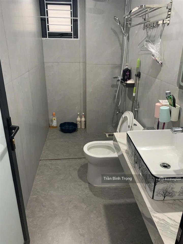 Bán nhà 3 tầng view ngã 5 đường trần phú, vĩnh phúc 8,6 tỷ, 100m2, view đẹp, chính chủ