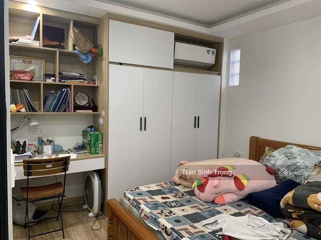 Bán nhà 3 tầng view ngã 5 đường trần phú, vĩnh phúc 8,6 tỷ, 100m2, view đẹp, chính chủ