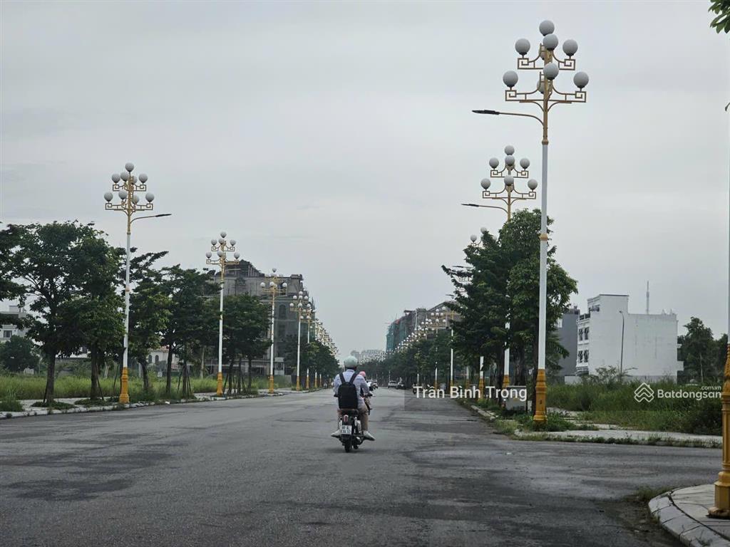 Bán gấp 108m2, 4,6 tỷ tại khu đô thị bắc đầm vạc, vĩnh phúc vị trí đẹp, giá tốt