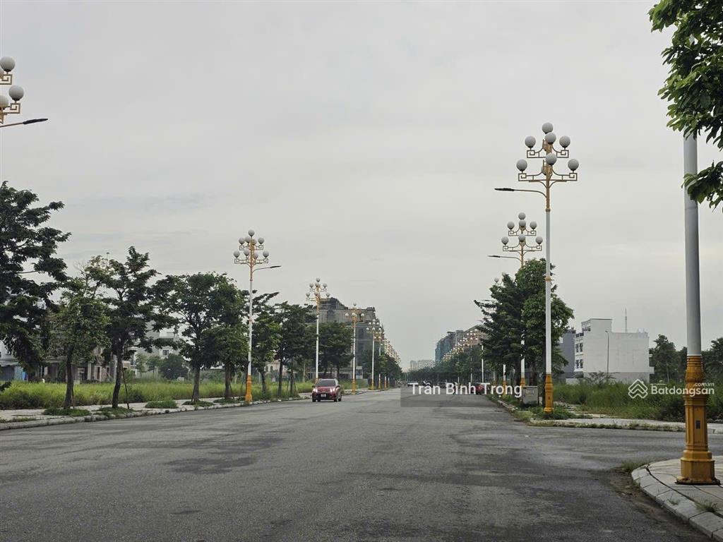 Bán gấp 108m2, 4,6 tỷ tại khu đô thị bắc đầm vạc, vĩnh phúc vị trí đẹp, giá tốt